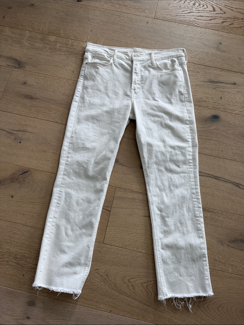 Mother The Mid Rise Dazzler Crop Frayed Hem Jeans in Cream Puffs Size 31 USA - Picture 5 of 14